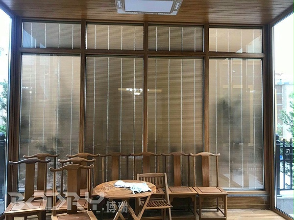 阳光房电动百叶