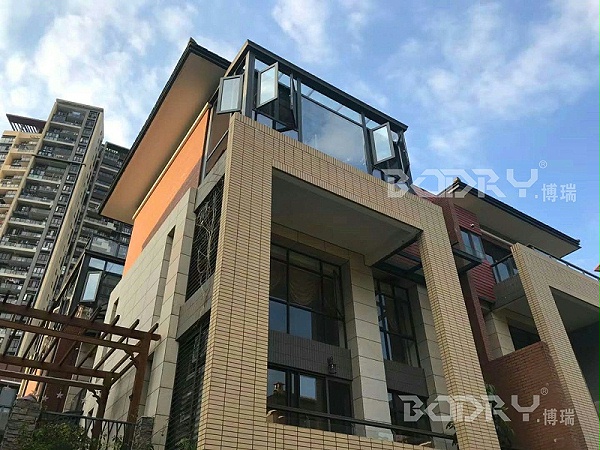 顶层露台阳光房